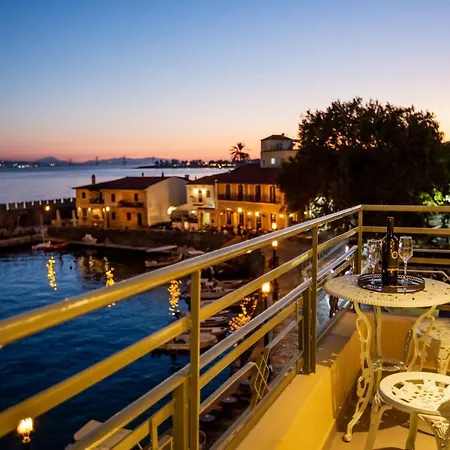 Vip Lepanto Port Suites Nafpaktos Exterior foto
