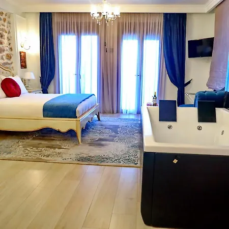Vip Lepanto Port Suites Nafpaktos Exterior foto